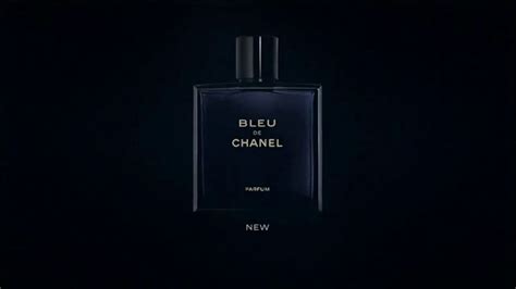 Bleu de Chanel TV Spot, 'Starman' Song by David Bowie.